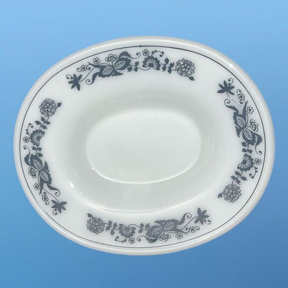 Vintage Corningware Pyrex Blue Onion Gravy Boat Coordinating Underplate - Picture 3 of 4